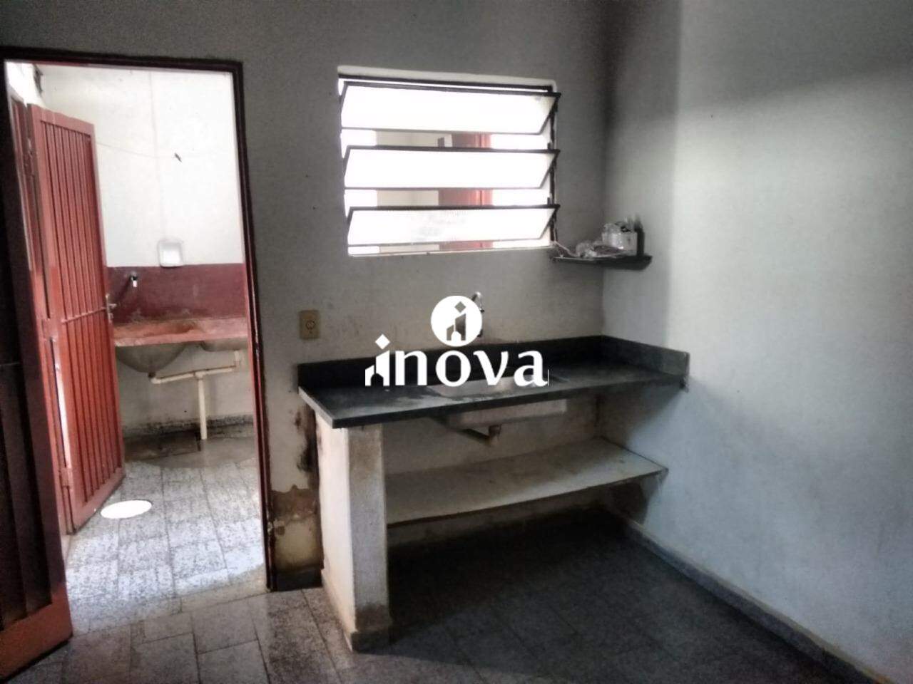 Casa à venda no Cássio Rezende: 