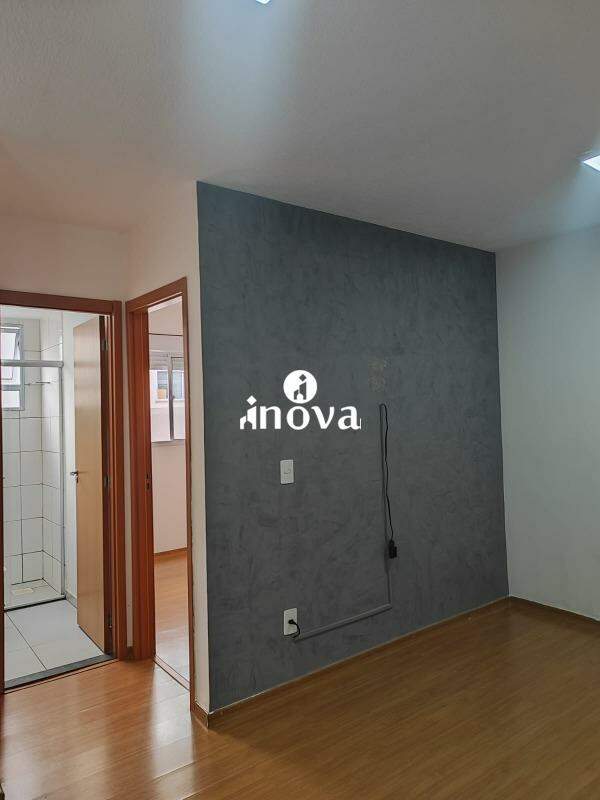 Apartamento à venda no Manoel Mendes: 