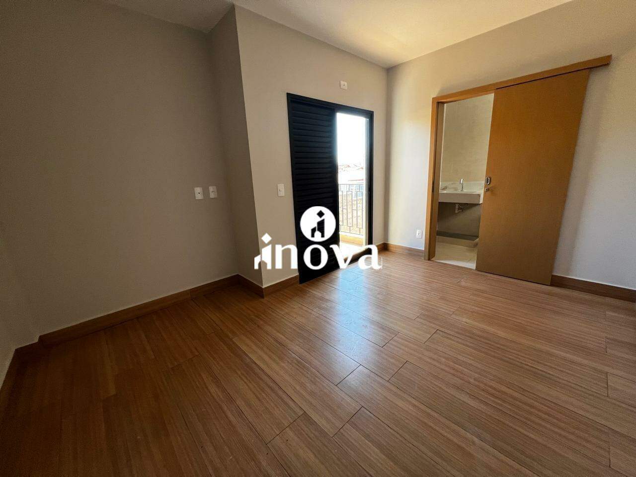 Apartamento à venda no Santa Maria: 