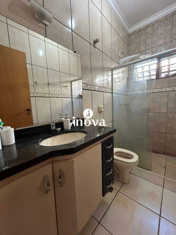 Casa à venda no Lourdes, Bairro de: 