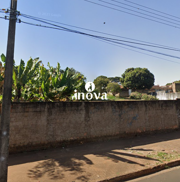 Terreno/Área à venda no Leblon: 