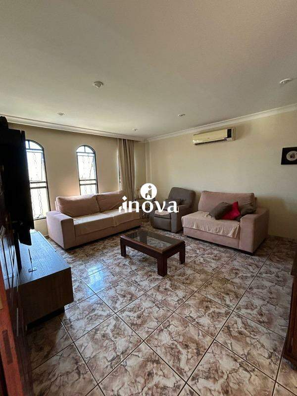 Casa à venda no Olinda: 