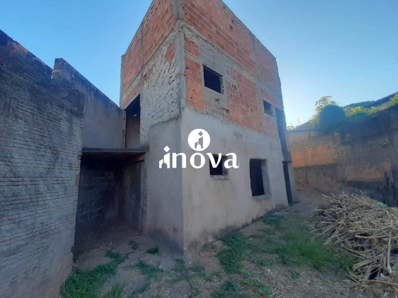 Casa à venda no Fabrício: 