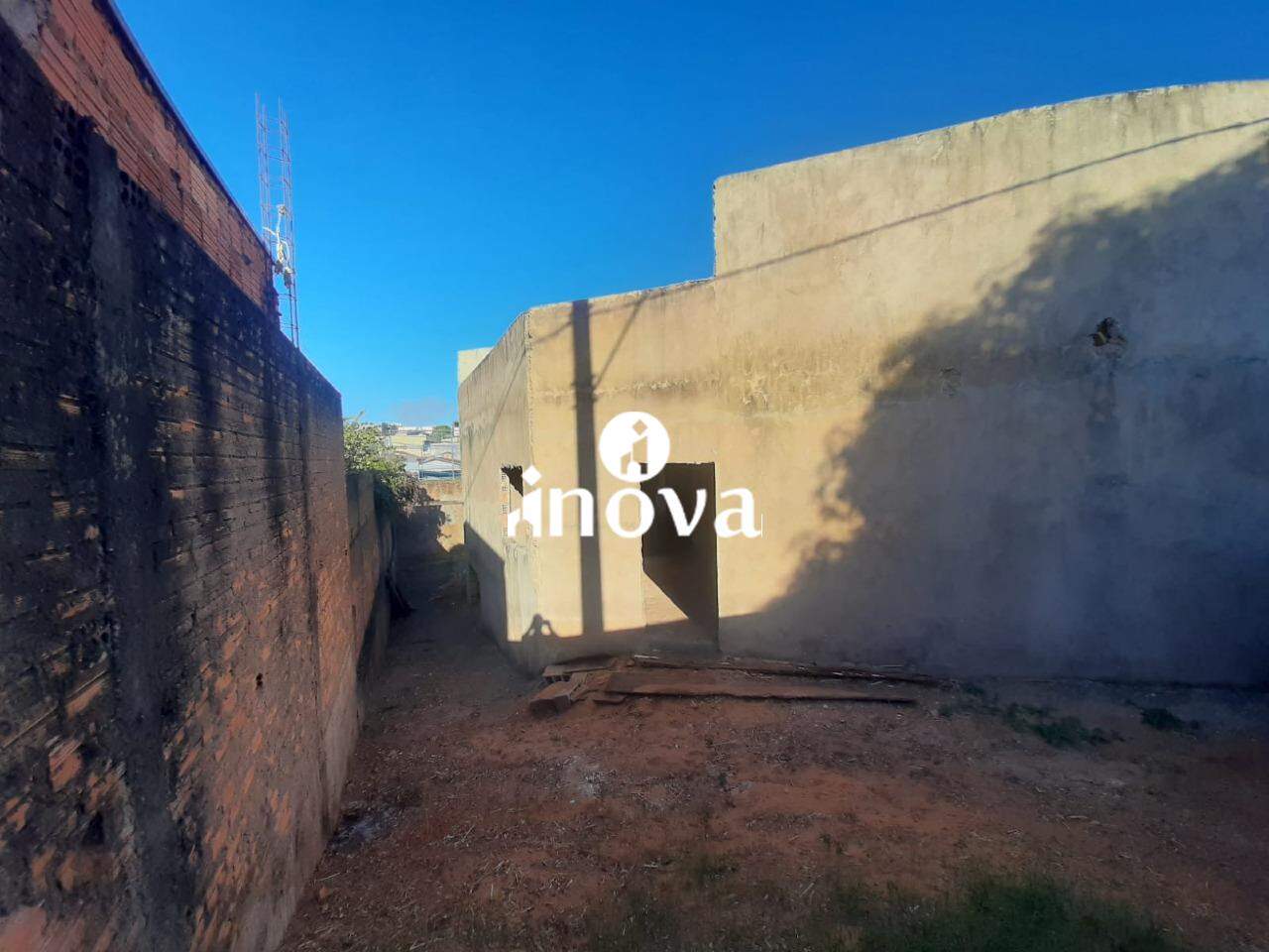 Casa à venda no Fabrício: 