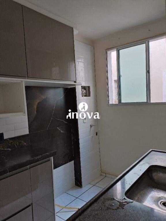 Apartamento à venda no Manoel Mendes: 