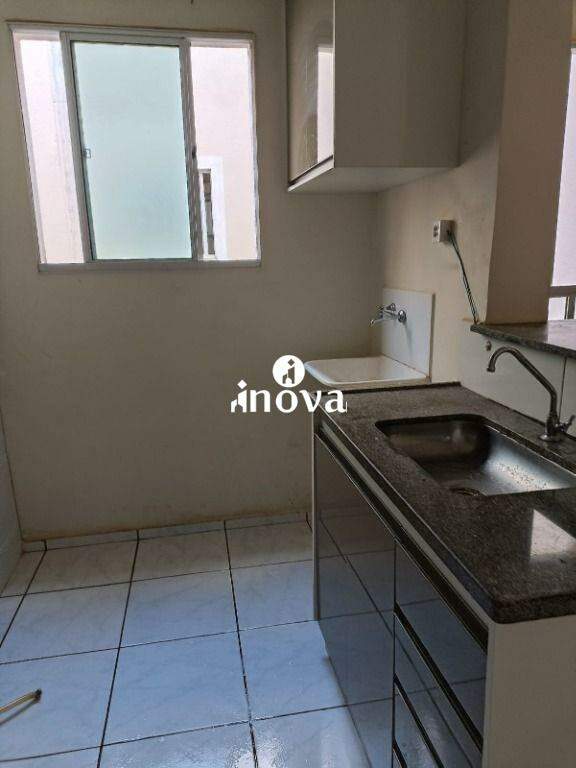 Apartamento à venda no Manoel Mendes: 