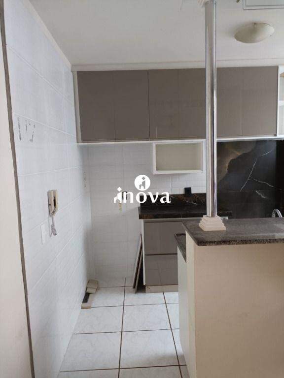 Apartamento à venda no Manoel Mendes: 