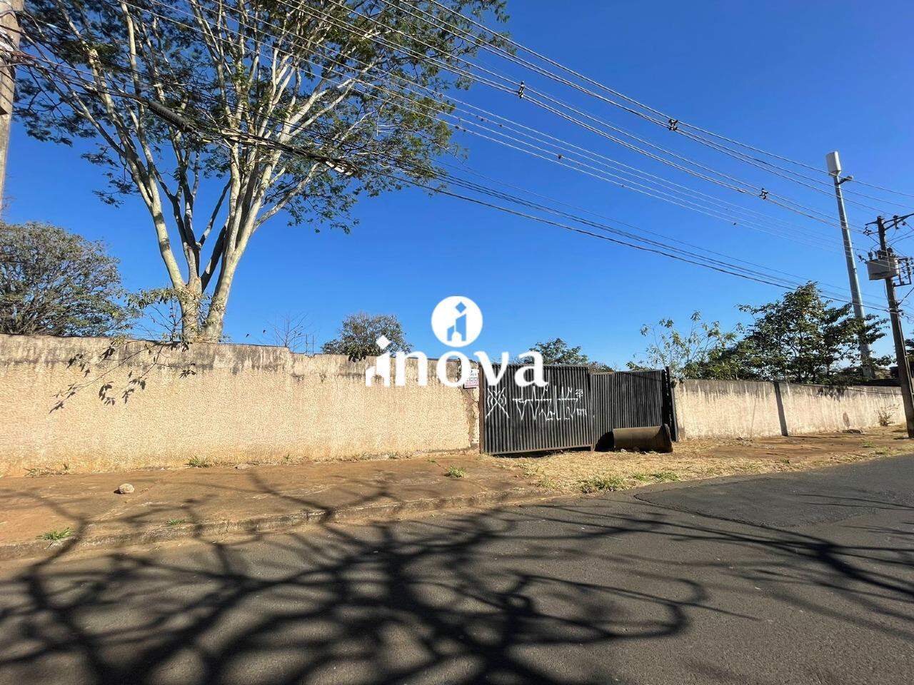 Terreno/Área à venda no Rec. dos Bandeirantes: 