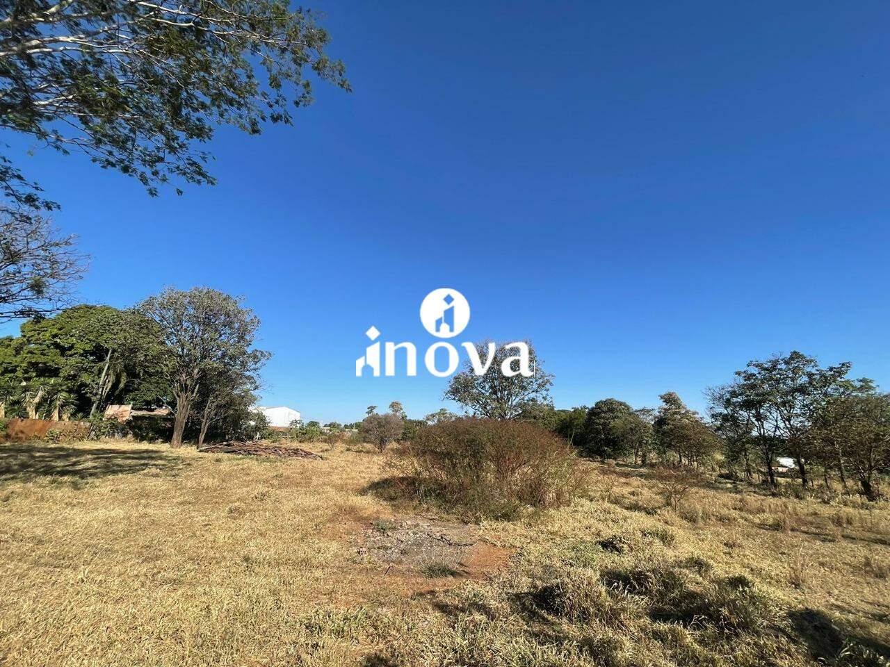 Terreno/Área à venda no Rec. dos Bandeirantes: 