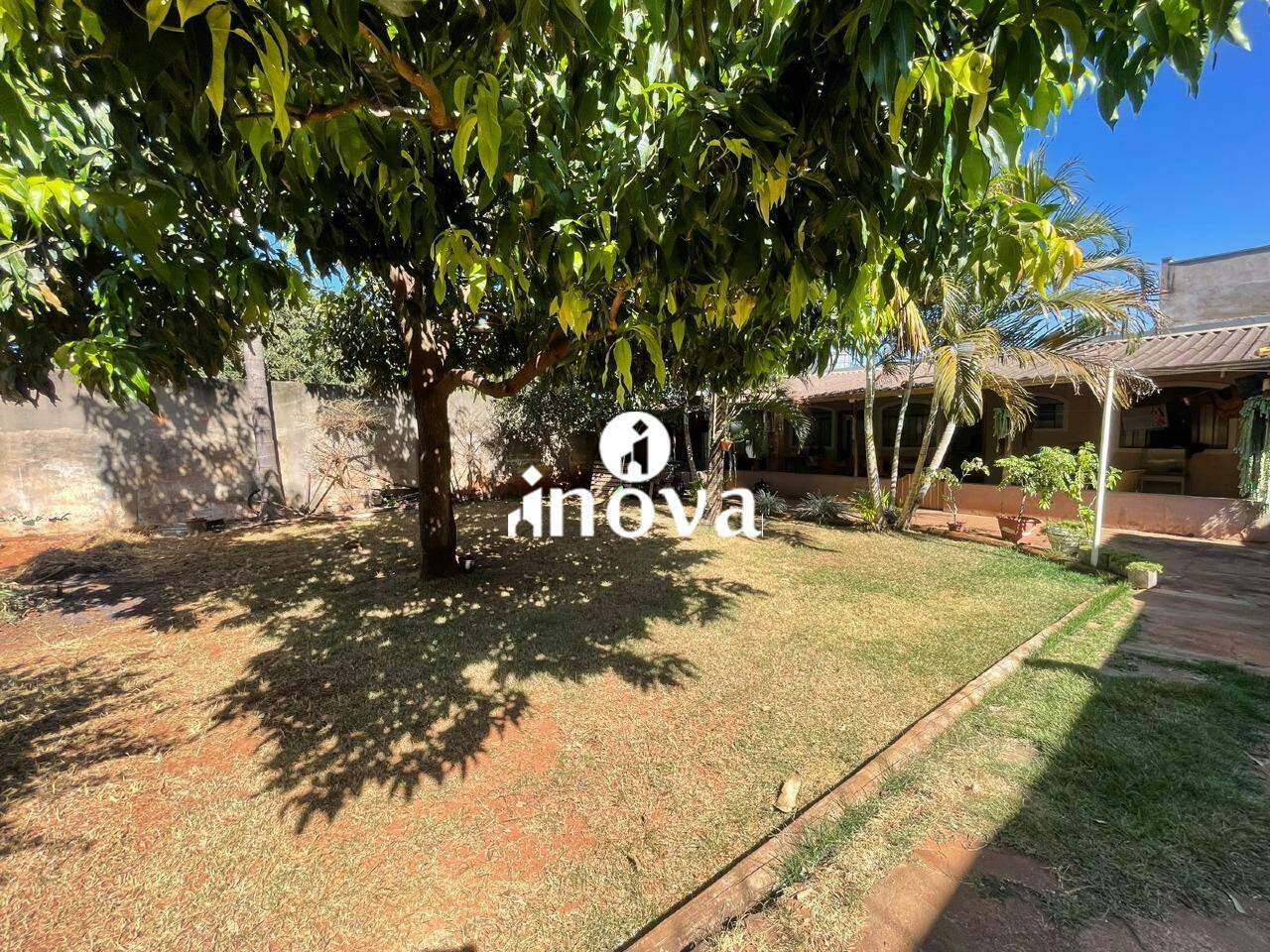 Casa à venda no Parque das Américas: 