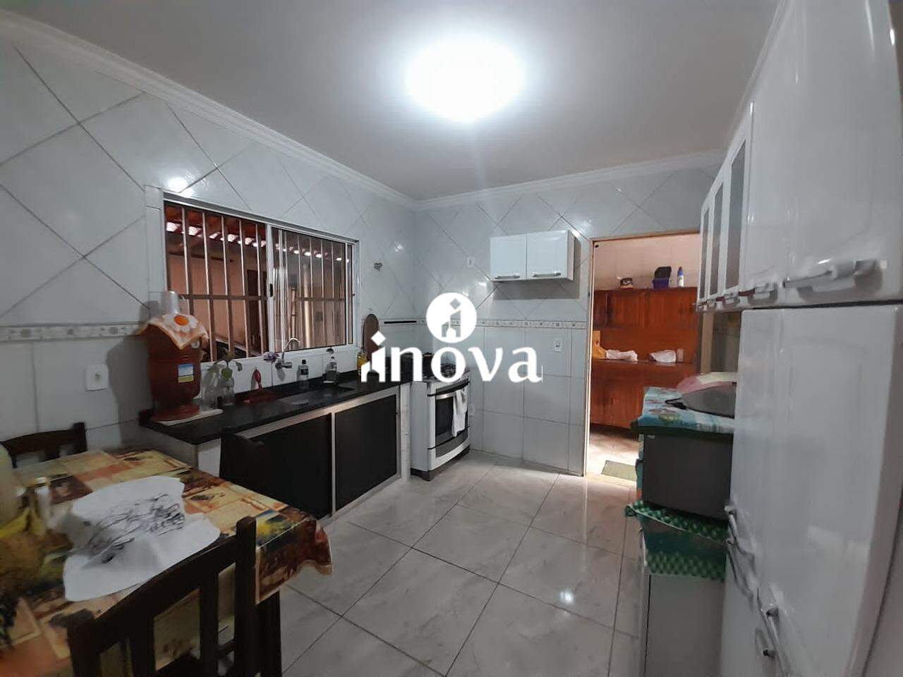 Casa à venda no Vila Militar: 