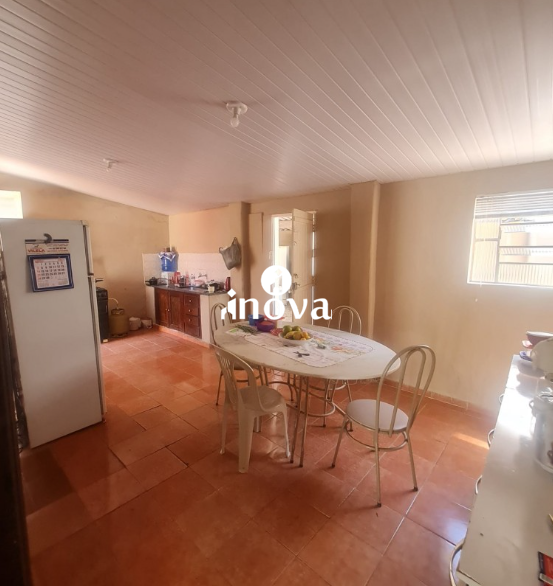 Casa à venda no Fabrício: 