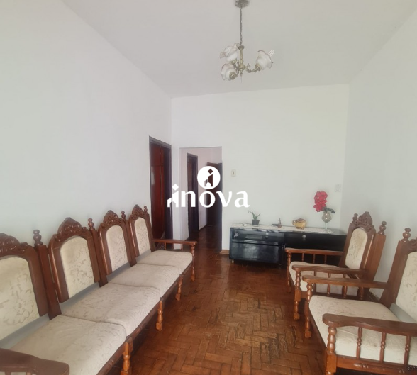 Casa à venda no Fabrício: 