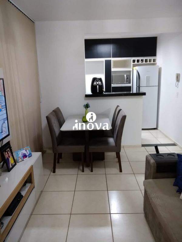 Apartamento à venda no Fabrício: 