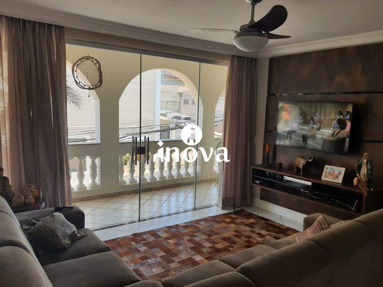 Casa à venda no Irmãos Soares: 