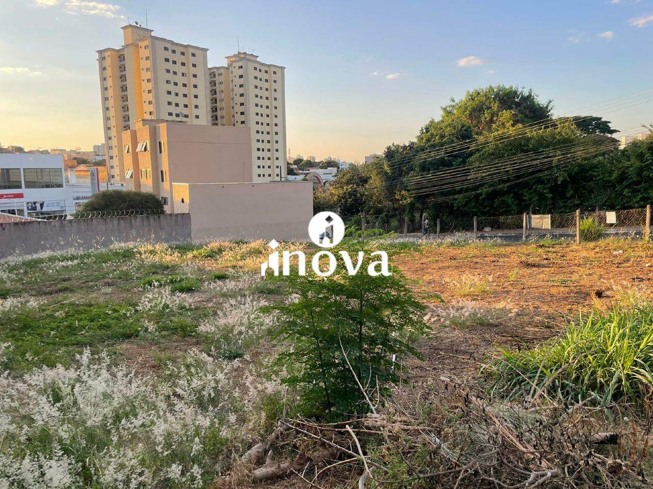 Terreno/Área à venda no São Geraldo - Parque: 