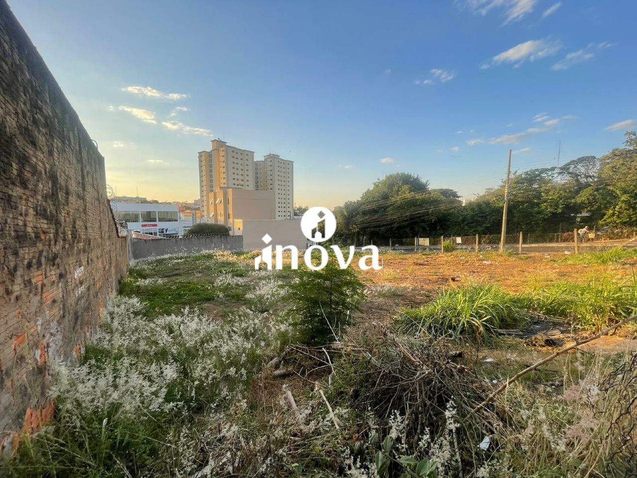 Terreno/Área à venda no São Geraldo - Parque: 