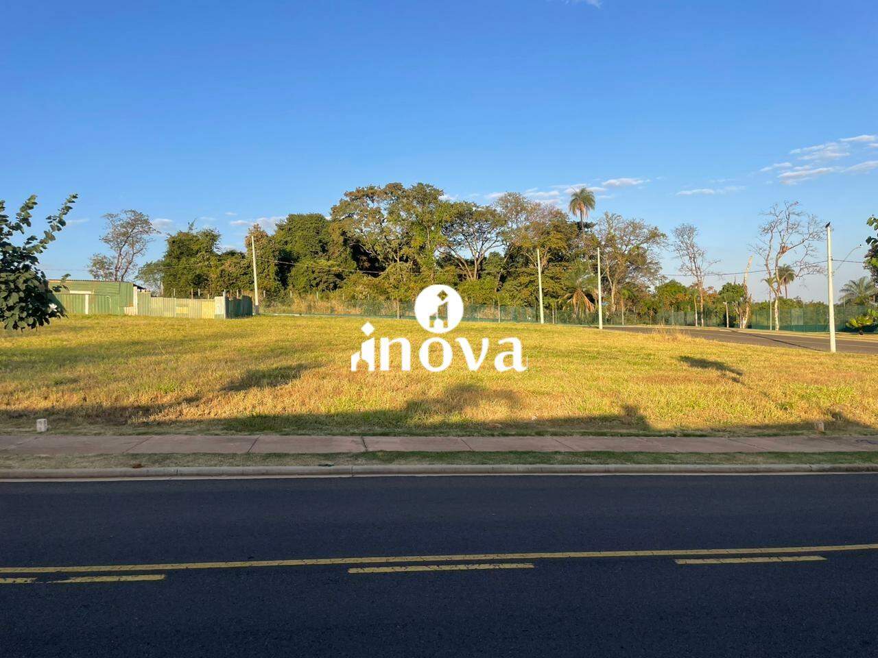 Terreno em Condomínio à venda no Damha III - Res. Uberaba: 