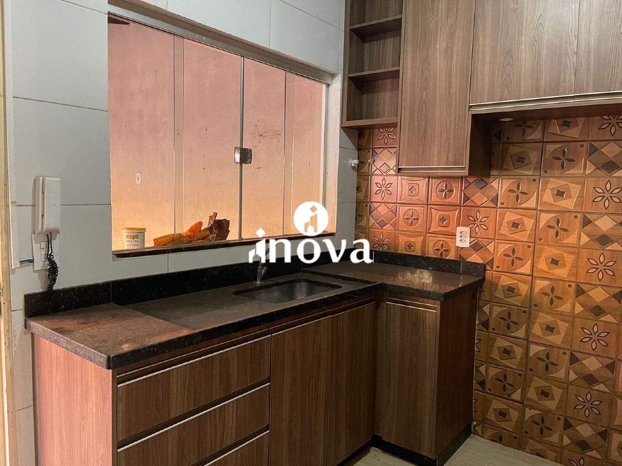 Casa à venda no Espanha, Residencial Jardim: 