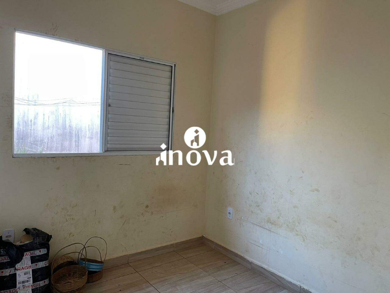 Casa à venda no Espanha, Residencial Jardim: 