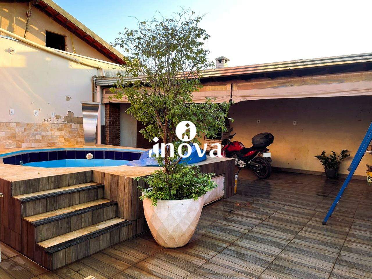 Casa à venda no Espanha, Residencial Jardim: 