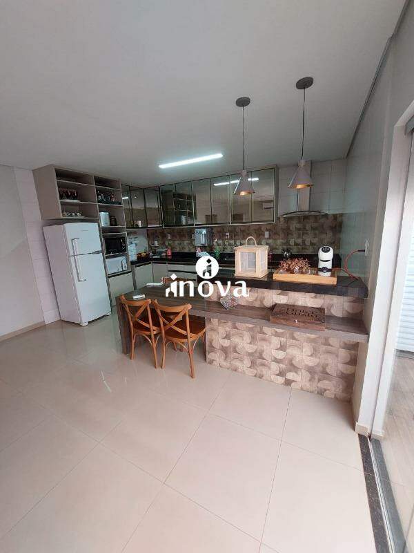 Casa à venda no Vainice Andrade, Condomínio: 