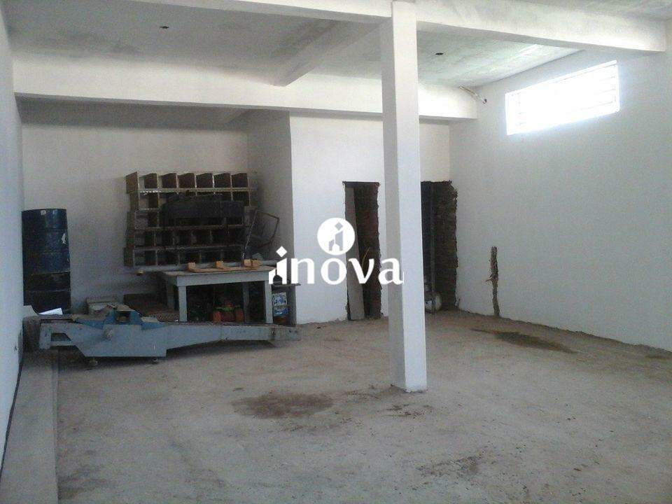 Galpão à venda no Costa Teles I: 