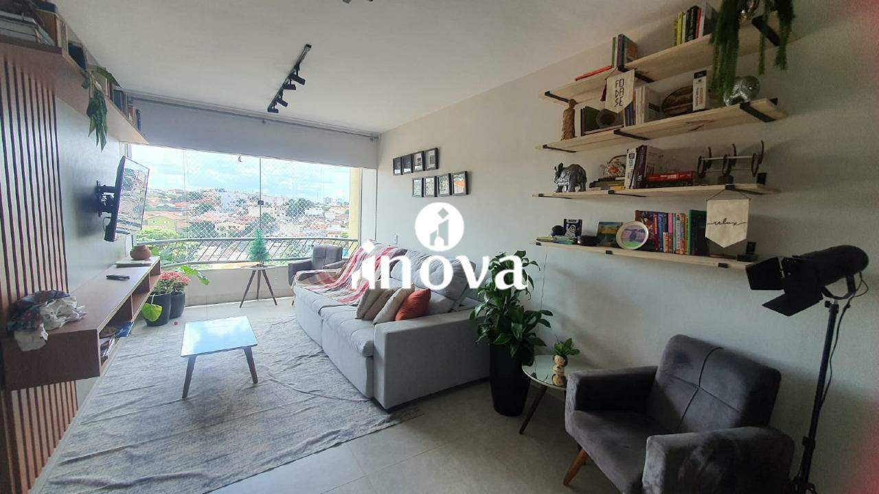 Apartamento à venda no Fabrício: 