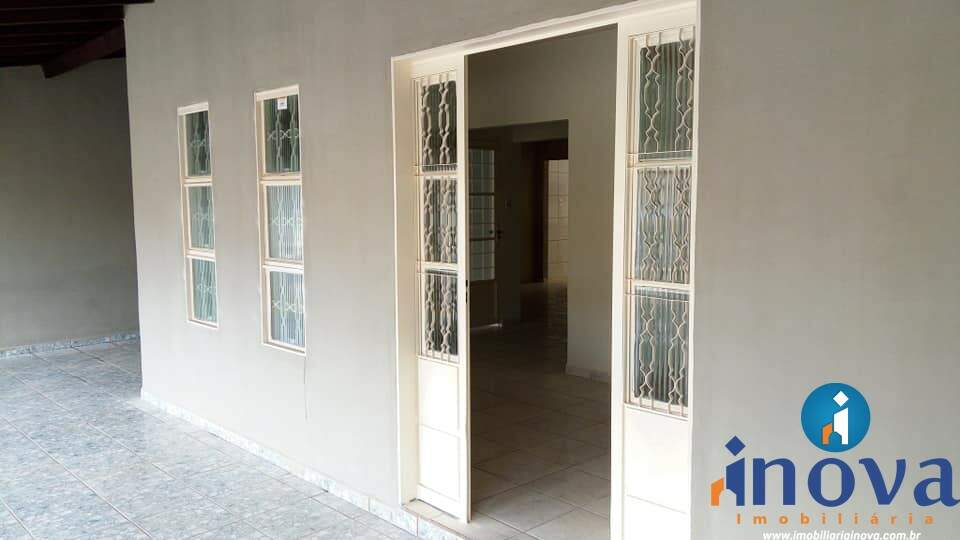 Casa à venda no Elza Amuí - Jardim: 