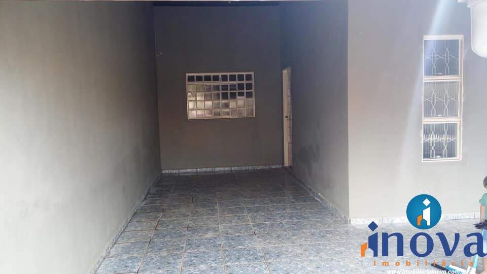 Casa à venda no Elza Amuí - Jardim: 