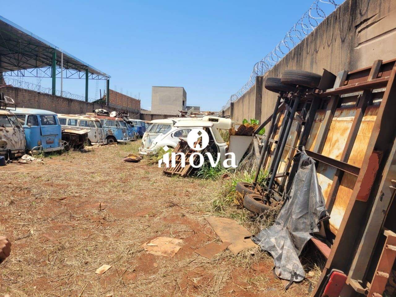 Terreno/Área à venda no Laranjeiras, Parque das: 