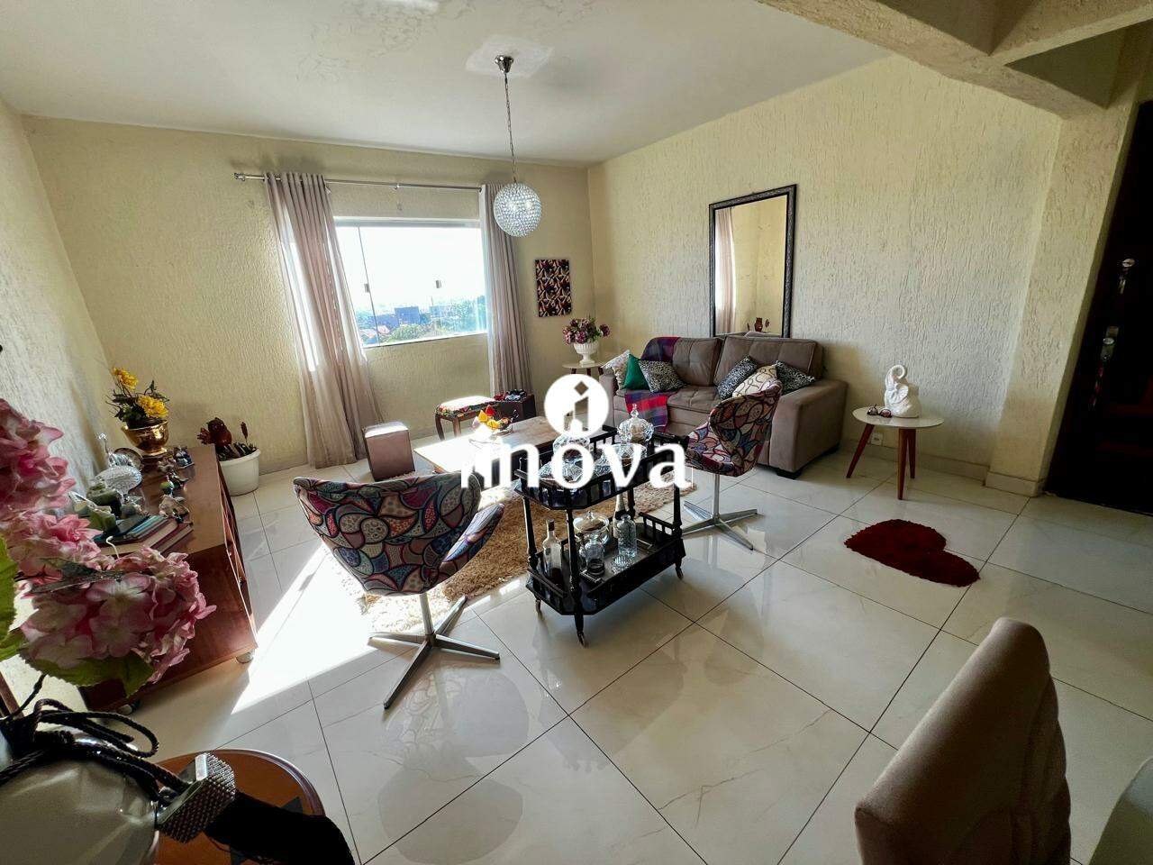 Apartamento à venda no Santa Marta: 