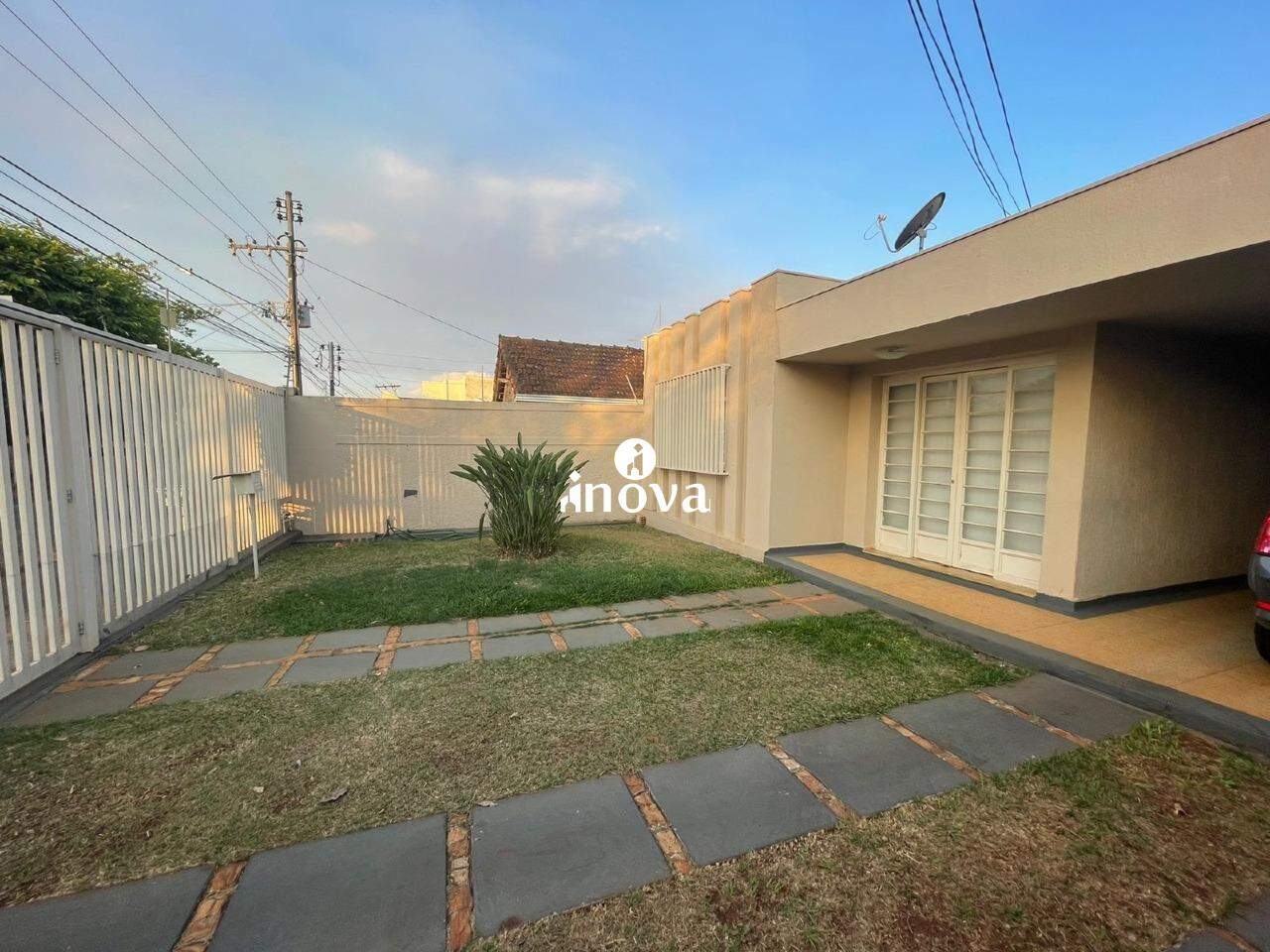 Casa à venda no Mercês: 