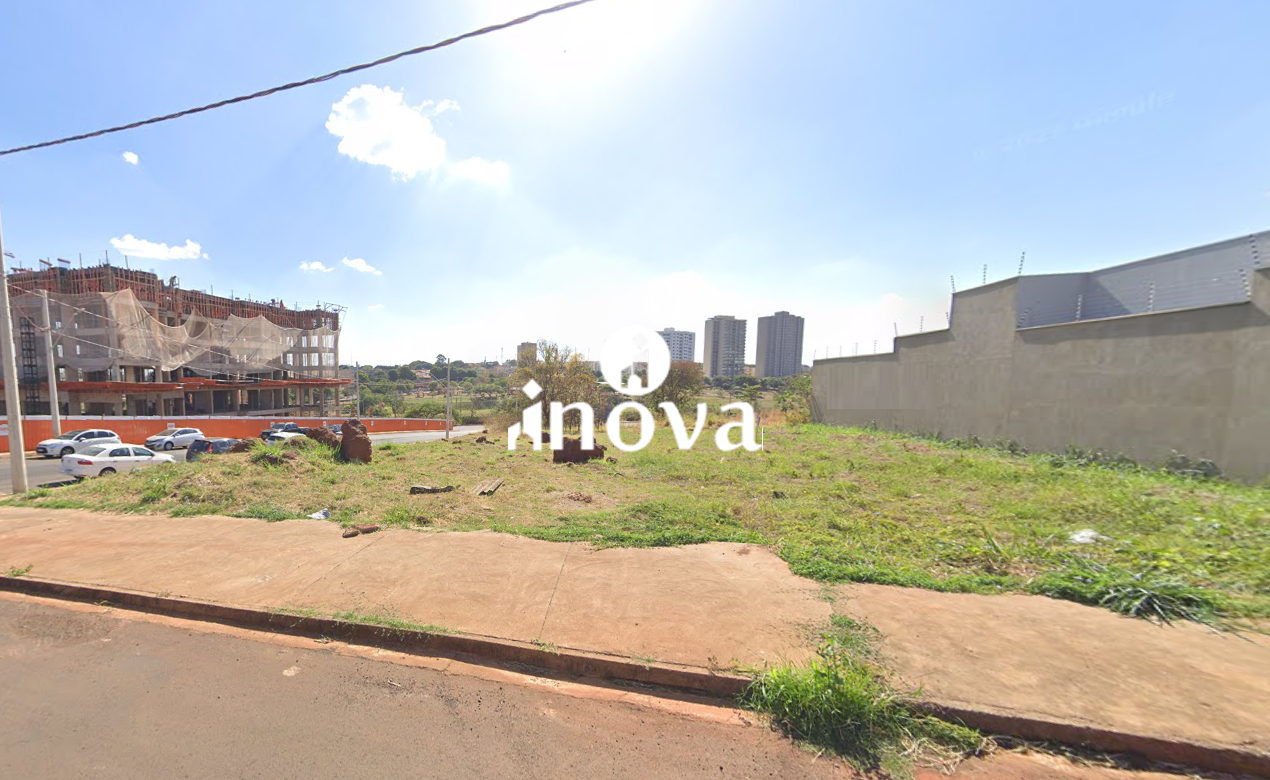 Terreno/Área à venda no Mirante - Parque: 