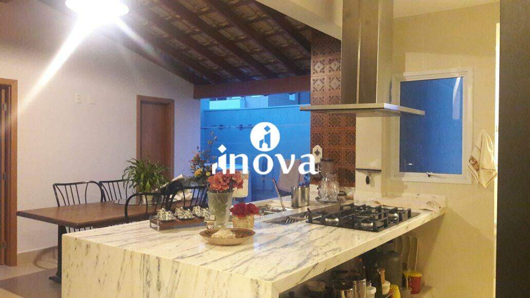 Apartamento à venda no Santa Maria: 