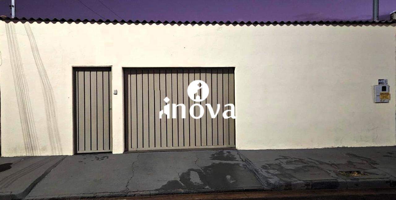 Casa à venda no Beija Flor II: 