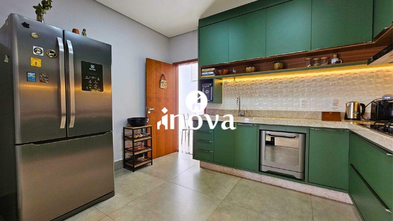 Casa Condomínio à venda no Damha I - Res. Uberaba: 