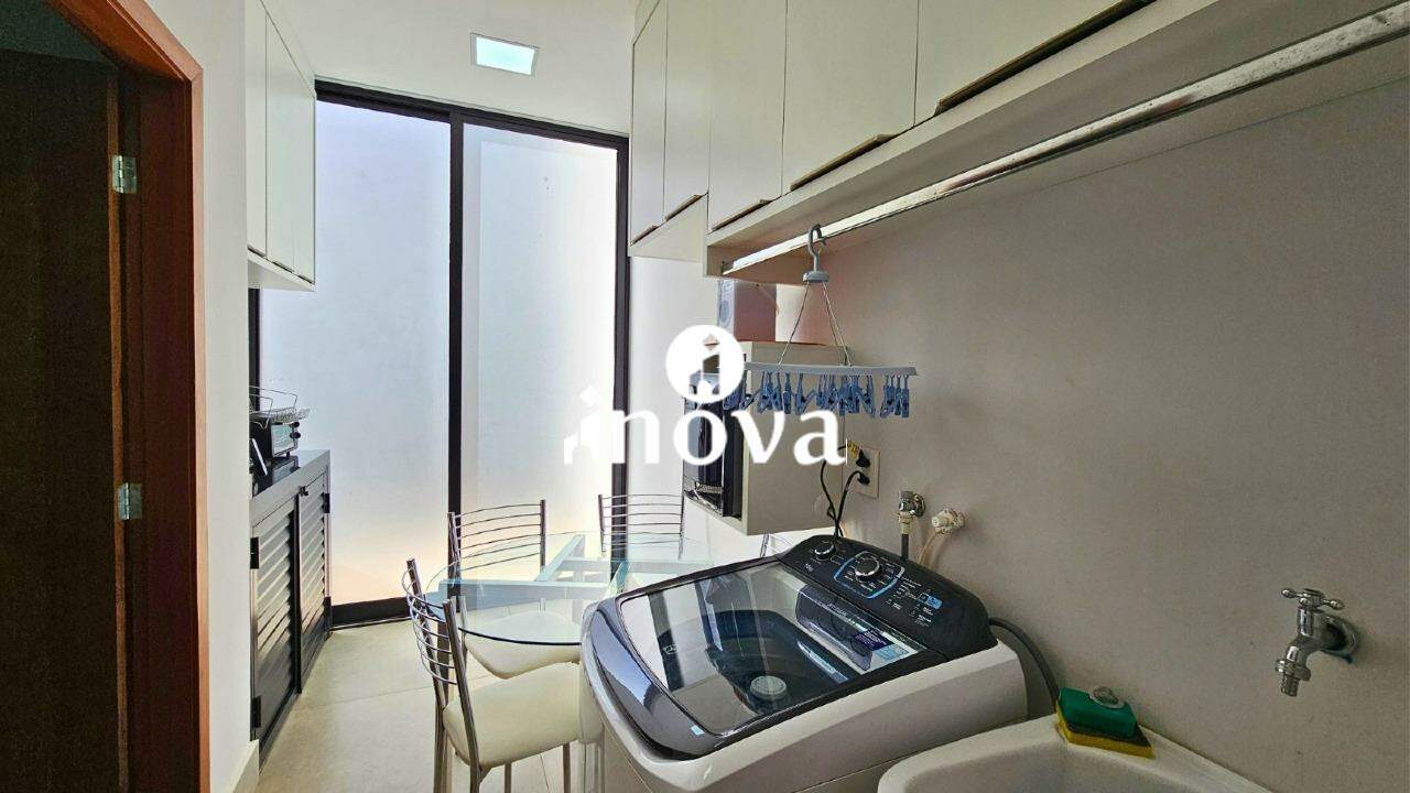 Casa Condomínio à venda no Damha I - Res. Uberaba: 