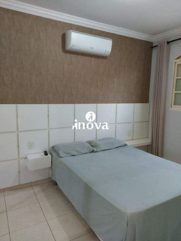 Casa à venda no Estados Unidos - Res.: 