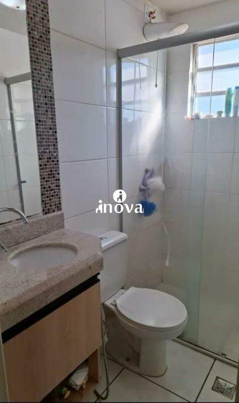 Apartamento à venda no Manoel Mendes: 