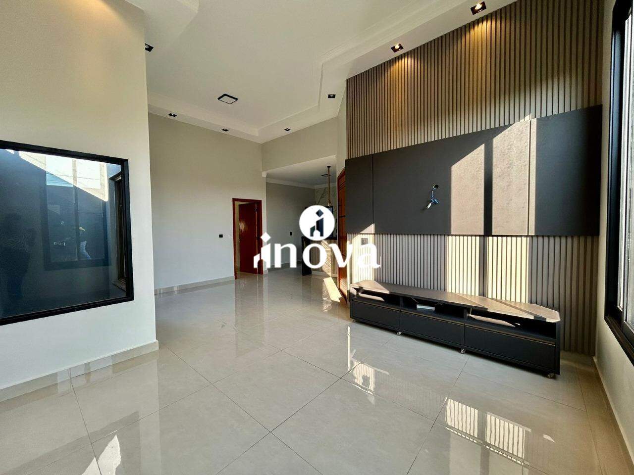 Casa à venda no Laranjeiras II, Parque das: 