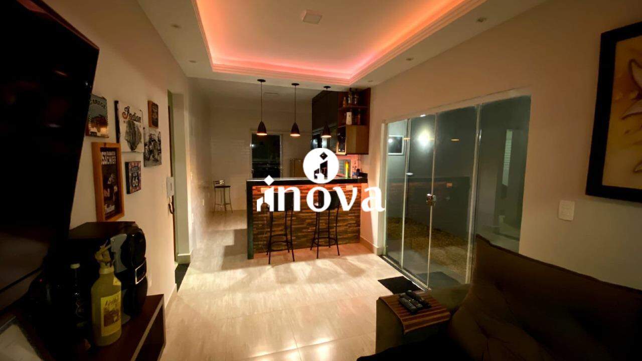 Casa à venda no Laranjeiras II, Parque das: 