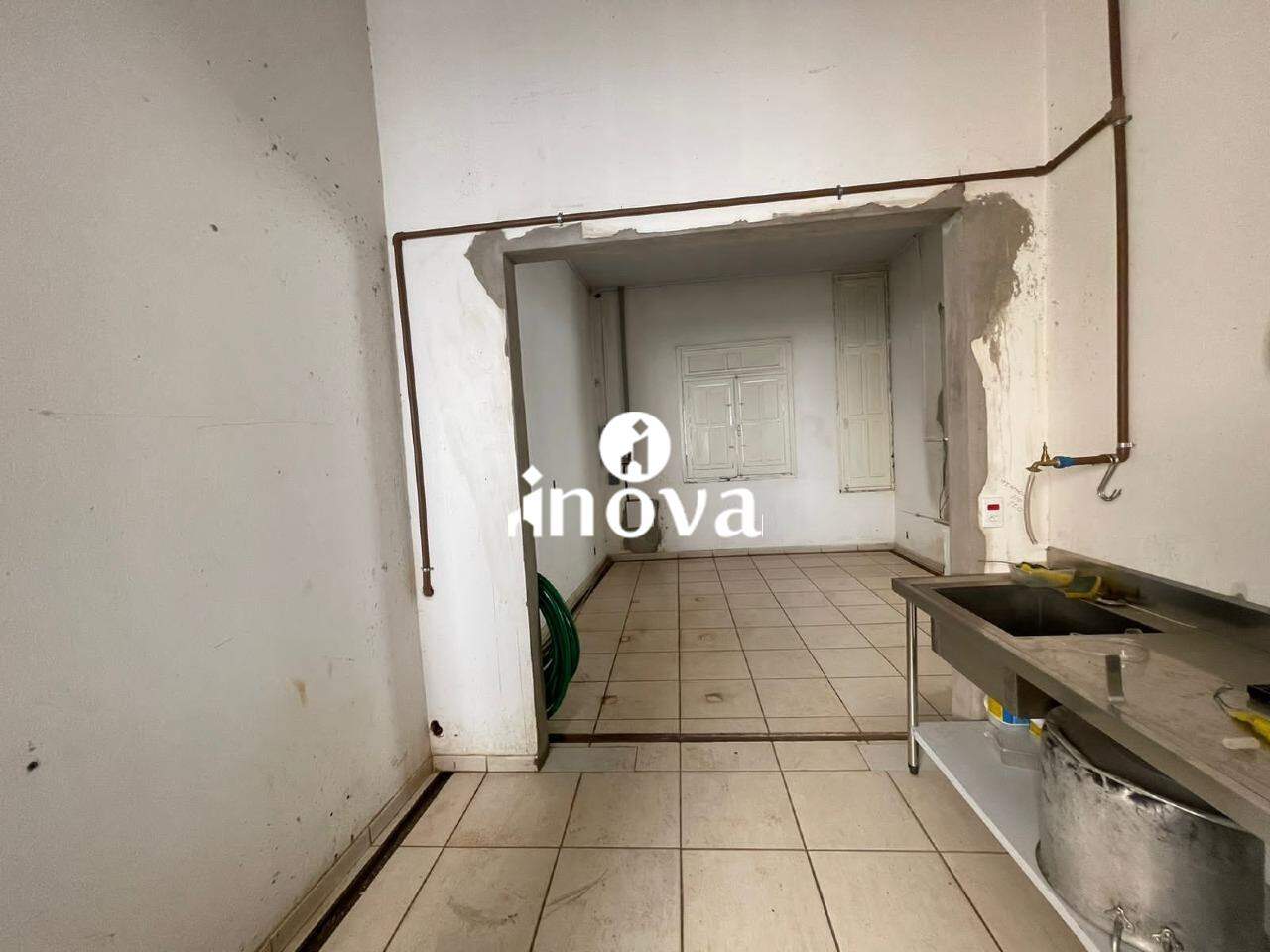 Casa Comercial à venda no Centro: 