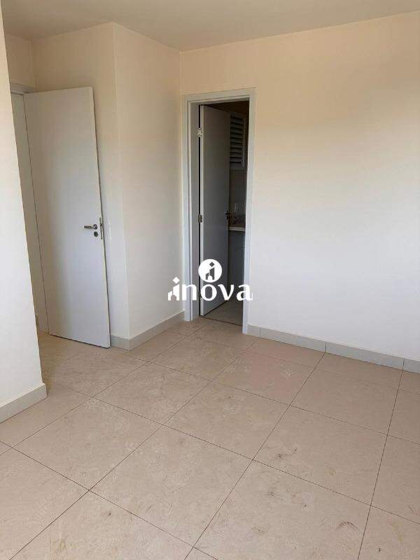 Apartamento à venda no Jardim do Lago: 