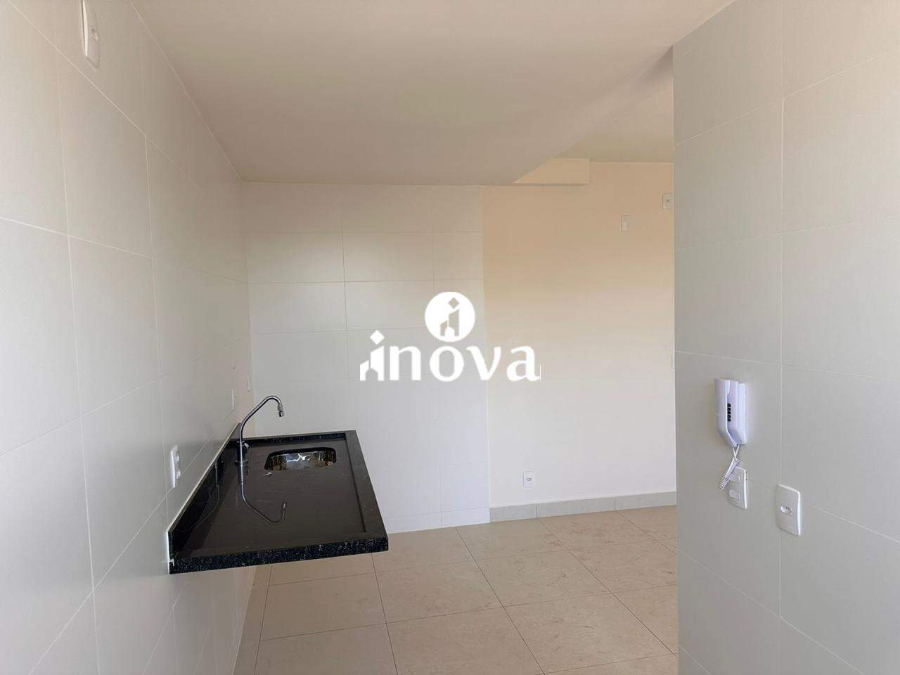 Apartamento à venda no Jardim do Lago: 