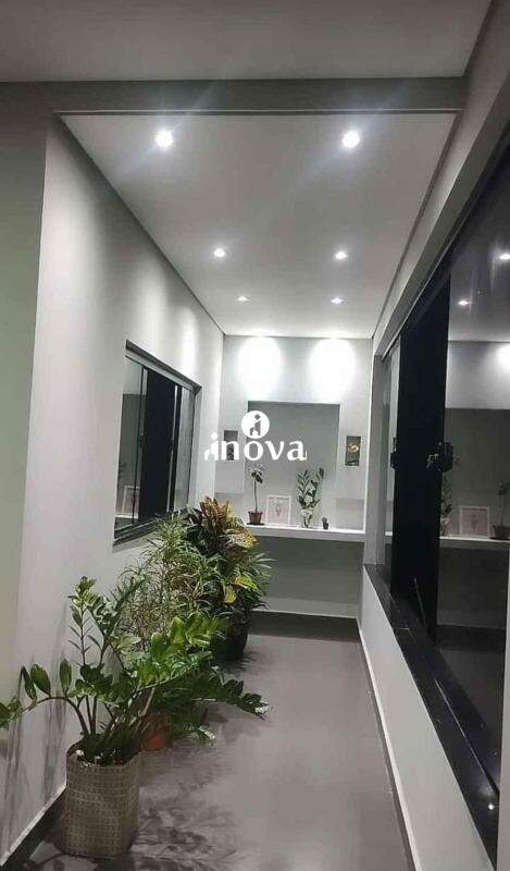 Casa à venda no Felicitá, Jardim: 