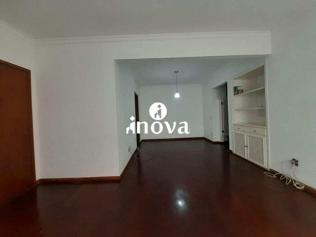 Apartamento à venda no Fabrício: 