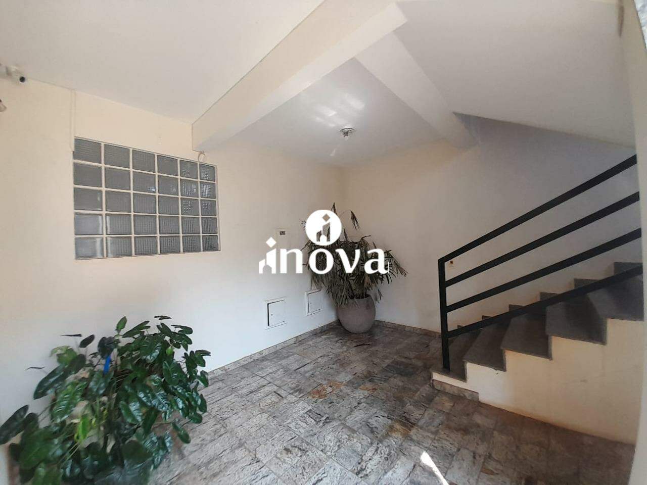 Apartamento à venda no Fabrício: 