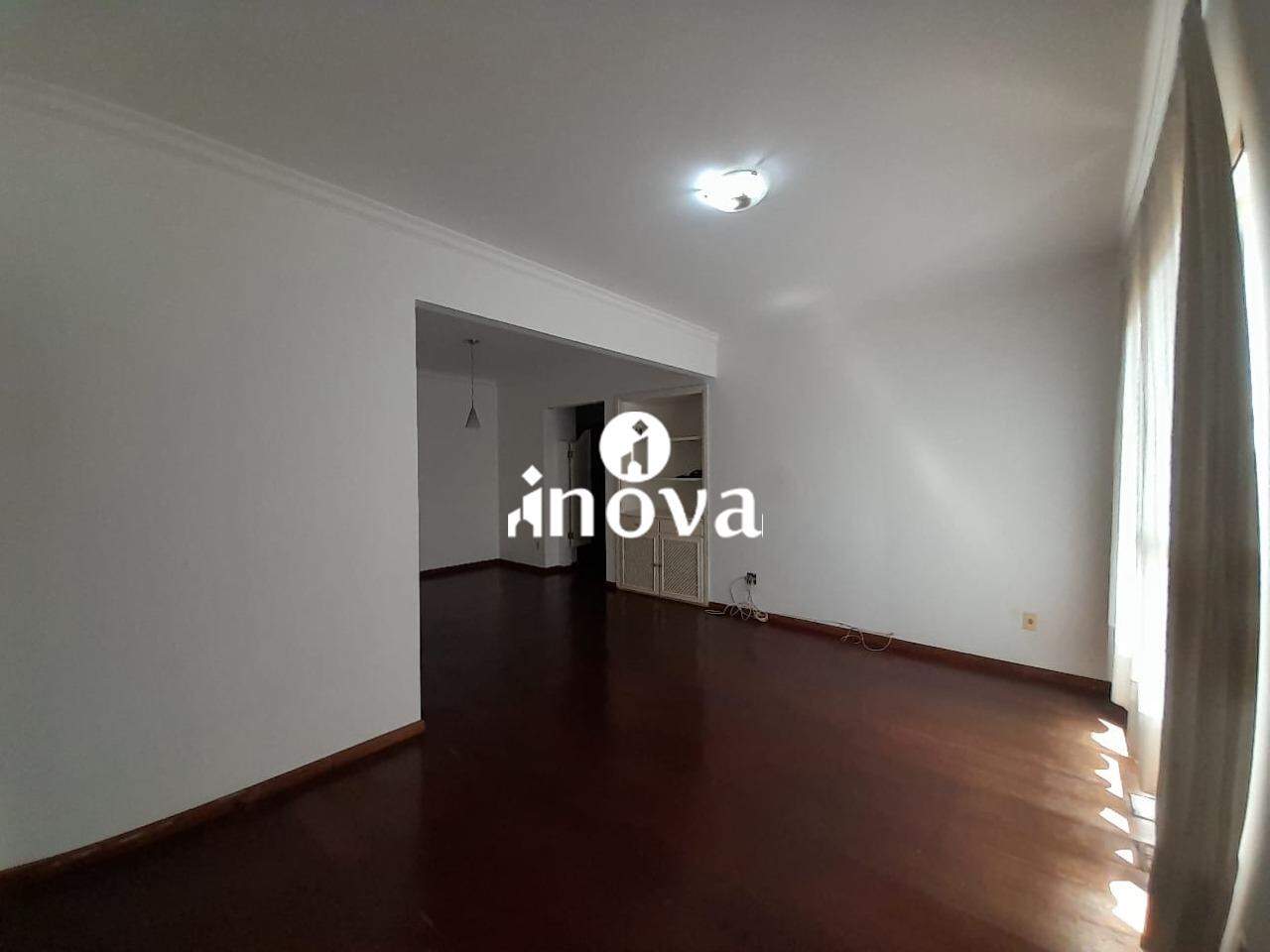 Apartamento à venda no Fabrício: 