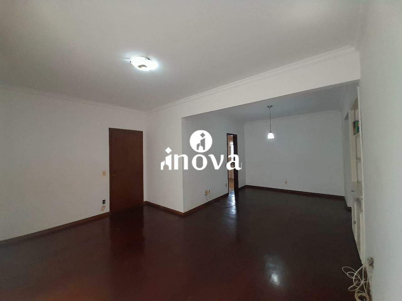 Apartamento à venda no Fabrício: 